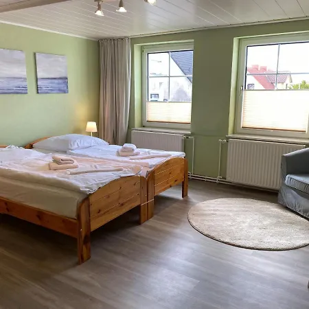 Haus Am Markt Fewo 02 * Sagard